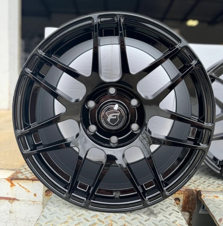Forgestar F14 Drag Pack Gloss Black Wheel 17x5 | 6x135 - F-150 |