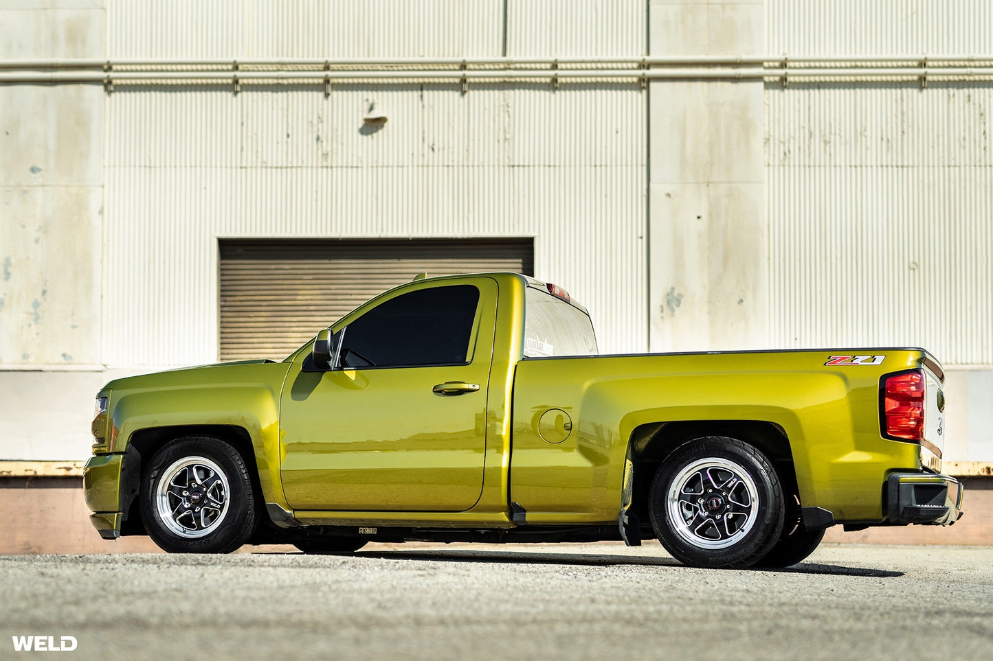 Weld Performance Ventura 6 Drag Gloss Black Wheels